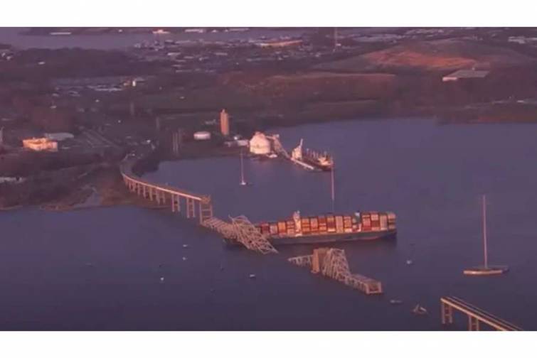 “MSC Cargo Passion III” gəmisi yeni kanalla Baltimor limanına yan alıb
