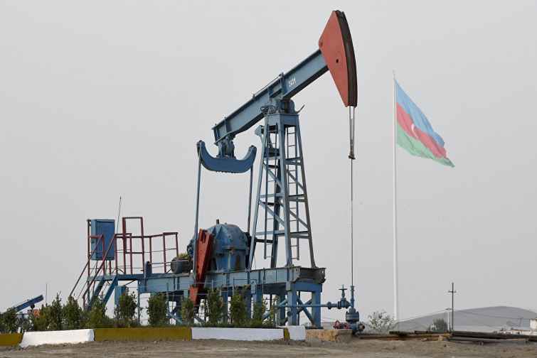 Azərbaycan neft hasilatının azaldılmasına dair götürdüyü öhdəliyə iyunda riayət edib