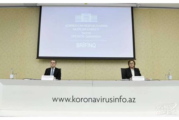 Təhsil naziri və Dövlət İmtahan Mərkəzinin Direktorlar Şurasının sədrinin birgə brifinqi keçirilib