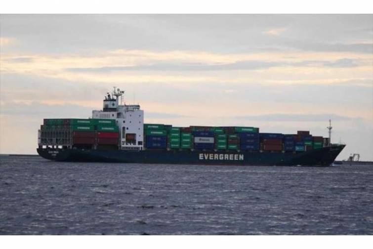“Evergreen” 24 konteynerdaşıyan gəmi sifariş edib