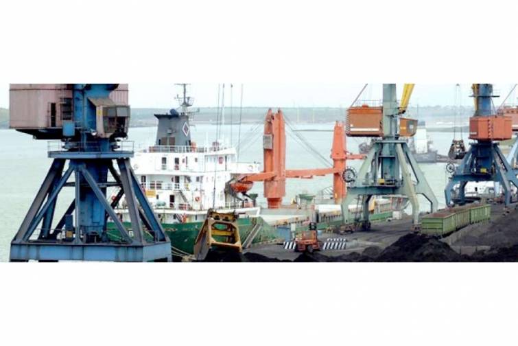 Ukraynanın “Pivdennı” limanında taxıl və neftin işlənməsi üçün kompleks tikiləcək