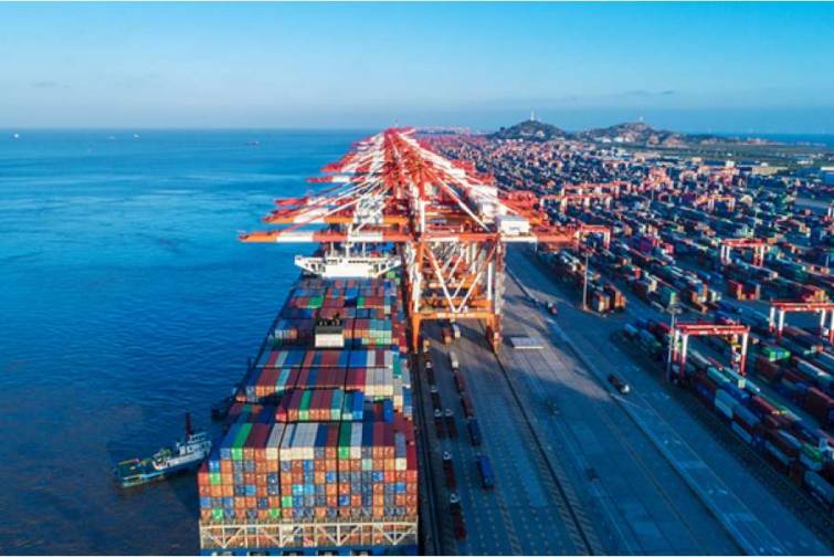 Yeni konteynerdaşıyan gəmilər mayeləşdirilmiş təbii qazla da işləyəcək