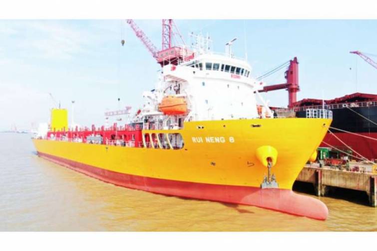 Çində LNG konteynerlərinin daşınması üçün ilk gəminin inşası başa çatdırılıb