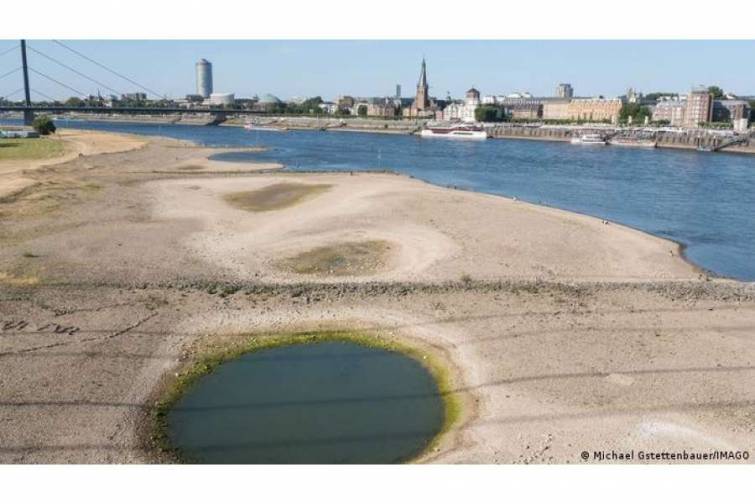 Suyun aşağı səviyyəsi daşımaları ciddi şəkildə məhdudlaşdırır
