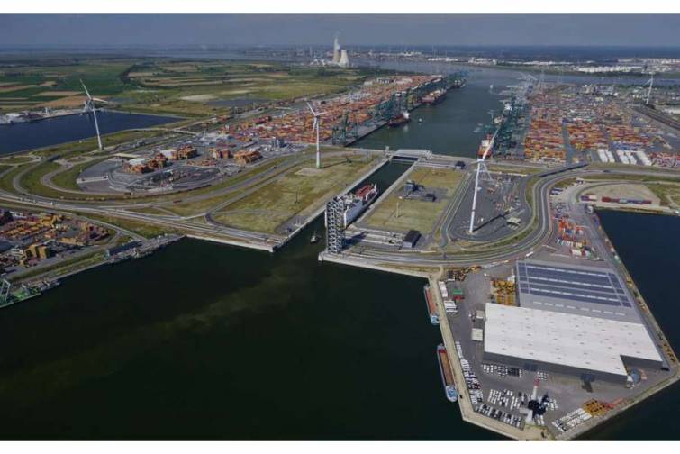 Birləşmiş Antverpen-Brügge limanının yük dövriyyəsi ildə 278 milyon tona çata bilər