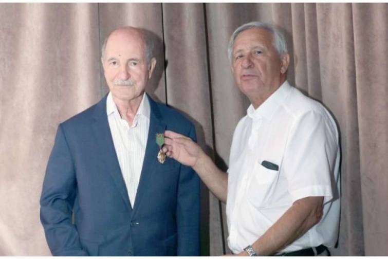 Veteran dəniz&ccedil;i Rəhim Abdullayev orden ilə təltif olunub