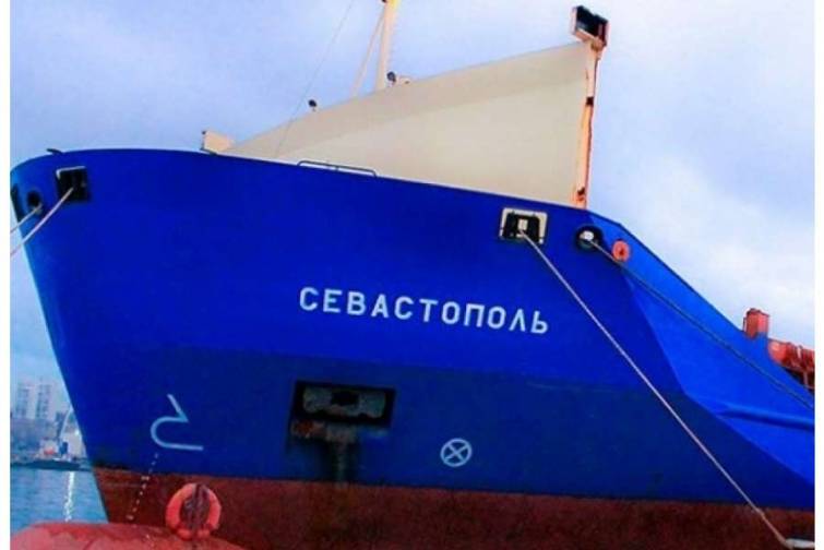 Rusiyaya məxsus yük gəmisi Finlandiya limanında saxlanılıb