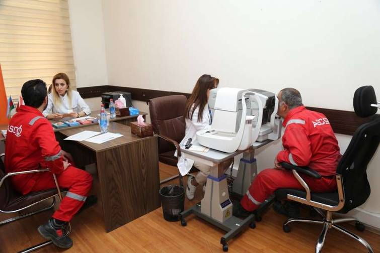 Dəniz Nəqliyyatı Donanmasında g&ouml;z m&uuml;ayinəsi aksiyası ke&ccedil;irilib