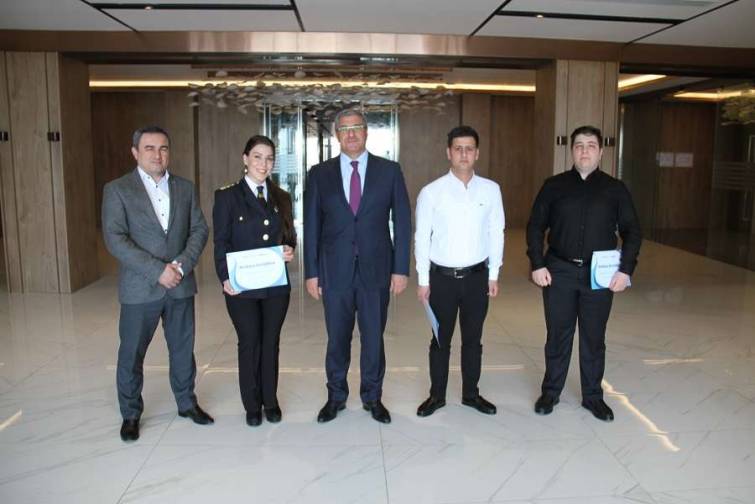 Əməkdaşların sağlamlığı daim x&uuml;susi diqqətdə saxlanılır