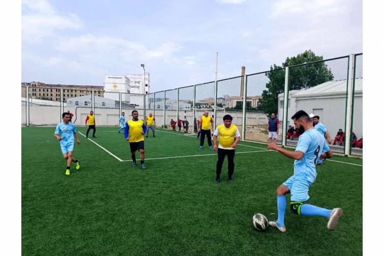 Ulu öndər Heydər Əliyevin 100 illik yubileyi münasibətilə gəmi təmirçiləri arasında futbol yarışı keçirilib