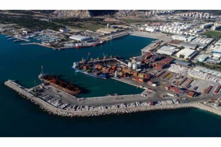 Yanvar-apreldə Antalya limanı 1 milyon tondan çox yük qəbul edib