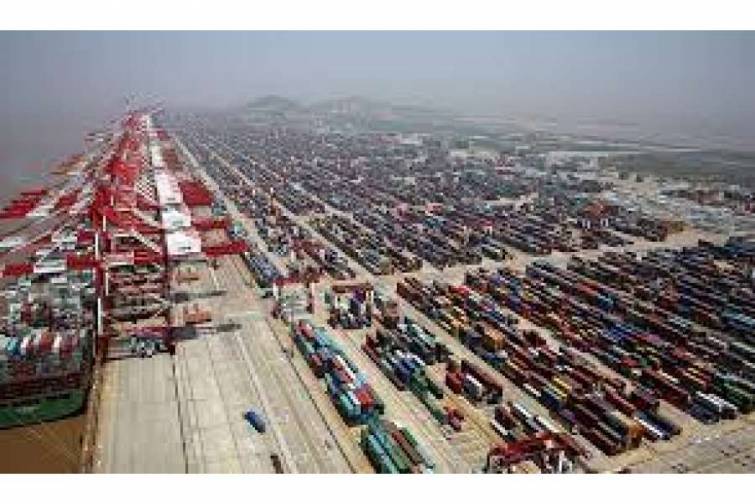 Dünya üzrə konteyner limanlarının səmərəlilik indeksi dərc olunub