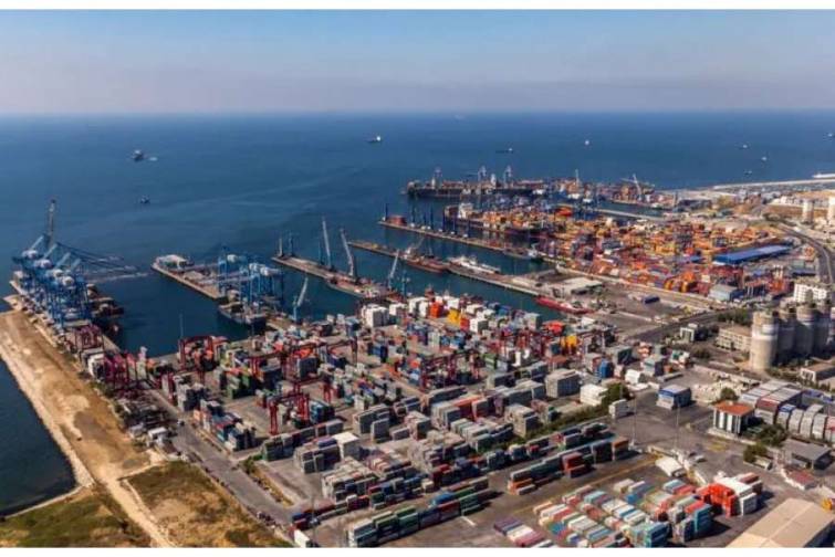 İlin əvvəlindən T&uuml;rkiyə limanlarında 46,1 milyon ton y&uuml;k aşırılıb