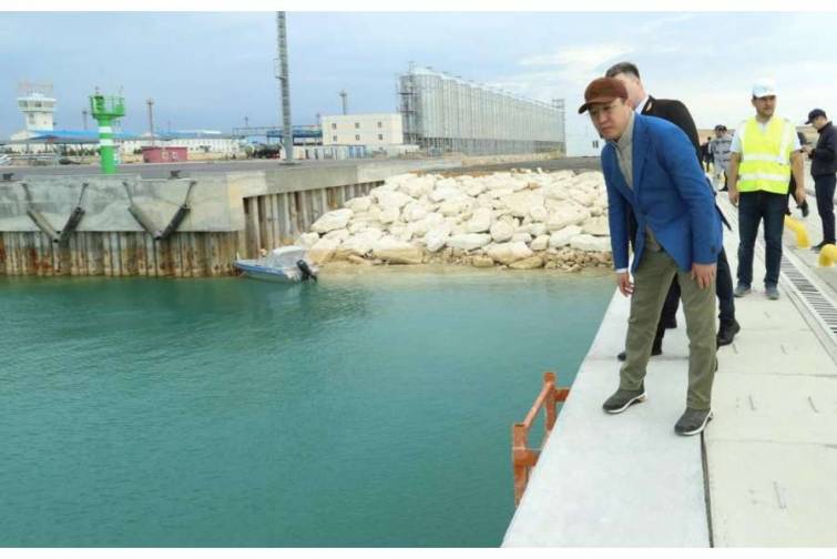 Kurık limanında g&uuml;c&uuml; ildə 1 milyon tona qədər olan terminal tikiləcək