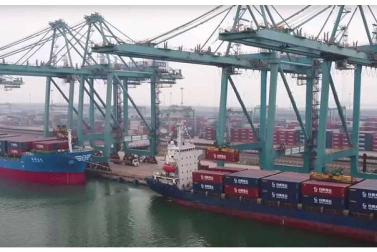 İki yeni konteyner xətti istifadəyə verilib - Video