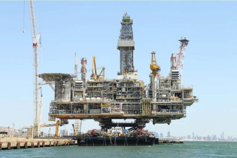 &ldquo;Azəri-Mərkəzi-Şərqi&rdquo; platformasının &uuml;st modulu ASCO-nun &ldquo;STB-1&rdquo; barjına y&uuml;klənib