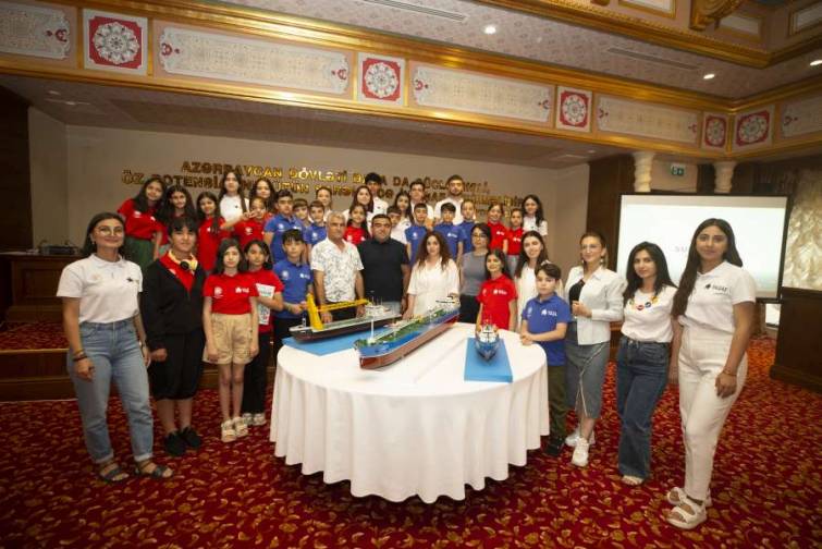 &nbsp;&nbsp;&ldquo;Dəniz&ccedil;ilik əlifbası&rdquo; 