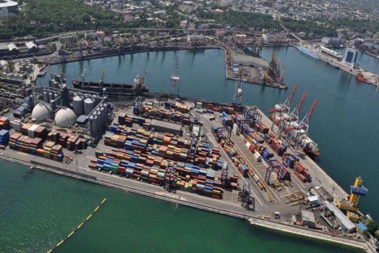 Ukrayna limanlarından m&uuml;lki gəmilərin yola d&uuml;şməsi &uuml;&ccedil;&uuml;n &ldquo;m&uuml;vəqqəti dəhlizlər&rdquo; a&ccedil;ılıb