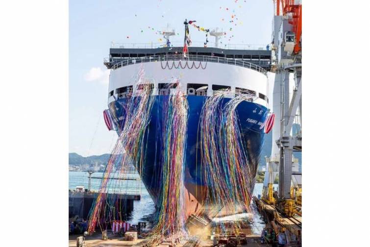 Yaponiyada yeni Ro-Ro gəmisi suya buraxılıb