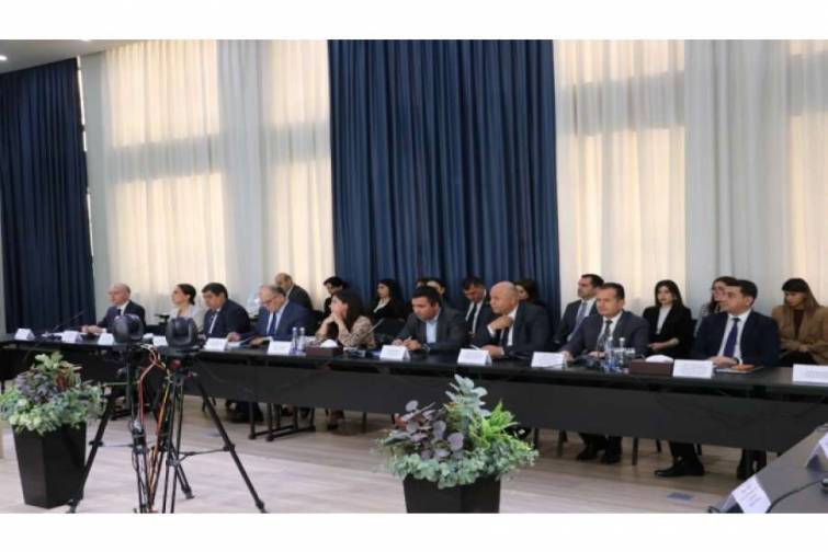 Xəzəryanı &ouml;lkələri təmsil edən ekspertlərin g&ouml;r&uuml;ş&uuml; ke&ccedil;irilib