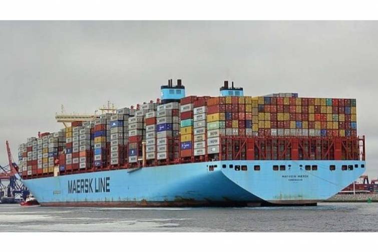 Fırtına zamanı “Mayview Maersk” gəmisindən onlarla dolu konteyner dənizə düşüb