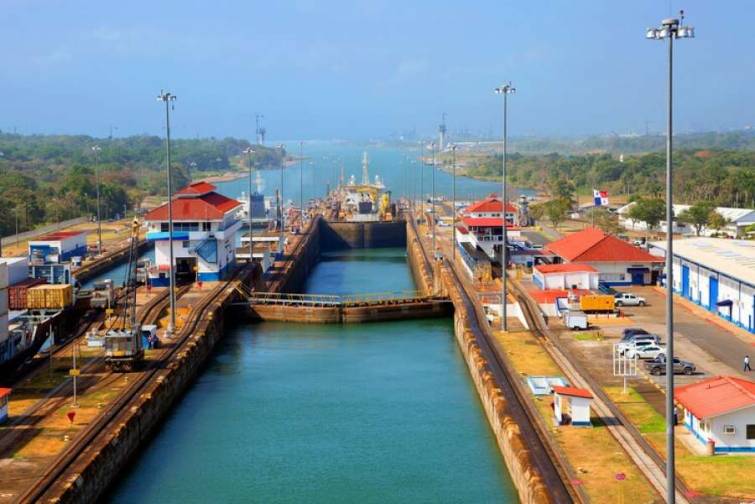 Panama kanalından tranzit keçən gəmilərin sayı artacaq