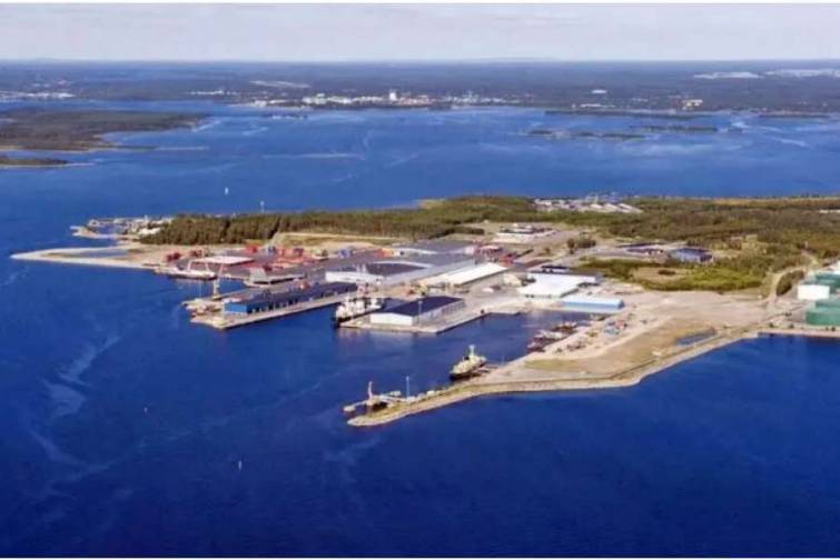 Finlandiya limanlarında 1,46 milyon TEU konteyner aşırılıb