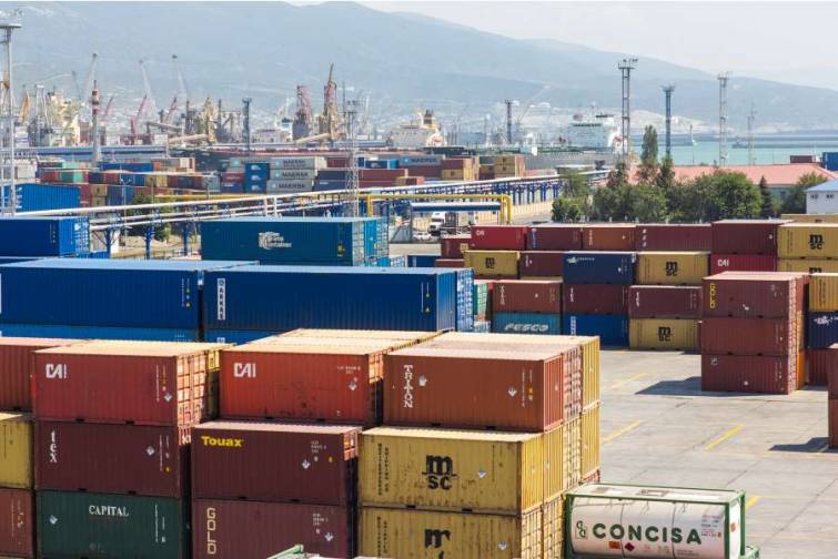 2023-cü ildÉ™ dünyada 173,8 milyon TEU konteyner daÅŸÄ±nÄ±b