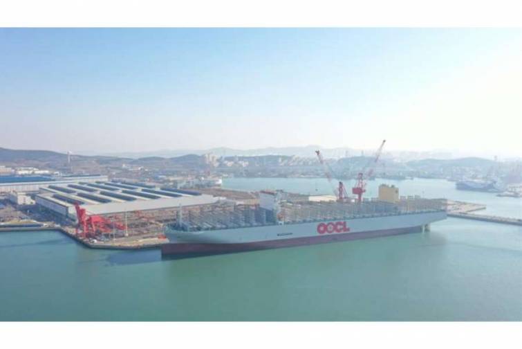 24188 TEU-luq yeni konteyner gəmisi Asiya və Avropa arasındakı marşrutda istismar ediləcək