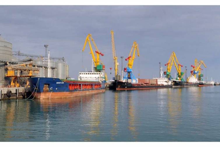 Aktau limanındakı neft terminalı dövlət mülkiyyətinə qaytarılıb