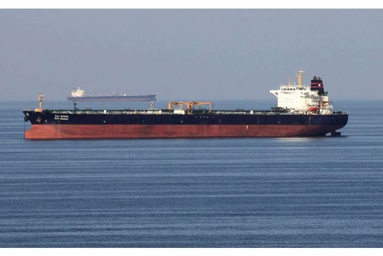 İran sahillərində qa&ccedil;aqmal&ccedil;ılıq yolu ilə 700 min litrdən &ccedil;ox neft daşıyan tanker saxlanılıb