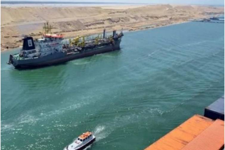 Süveyş kanalından keçid rüsumları azaldıla bilər