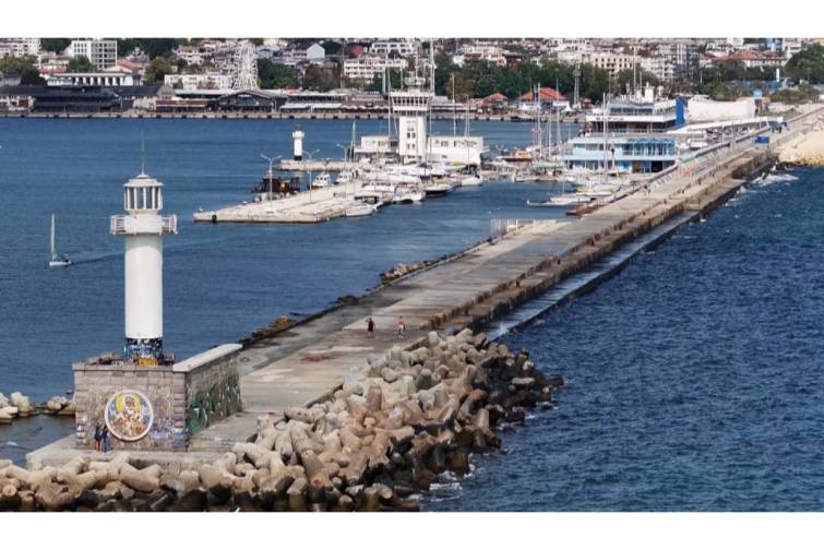 Varna limanındakı terminalların modernləşdirilməsinə özəl investorlar cəlb ediləcək