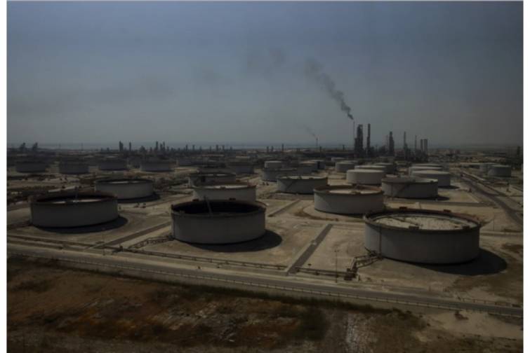 OPEC+ gündəlik neft hasilatını yarım milyon barel artıracaq