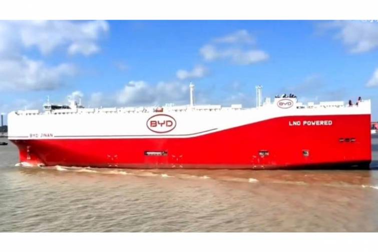 BYD səkkinizinci RoRo gəmisini istifadəyə verib