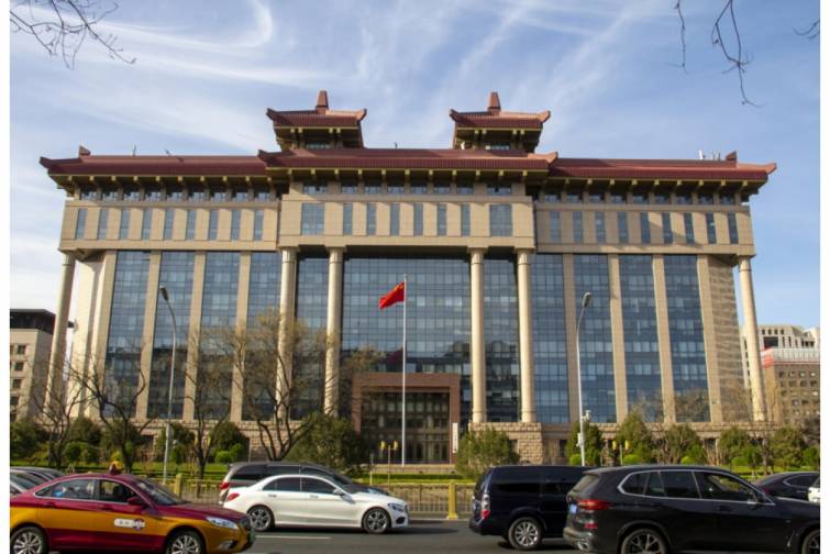 &Ccedil;in ABŞ gəmilərindən x&uuml;susi liman r&uuml;sumları alacaq