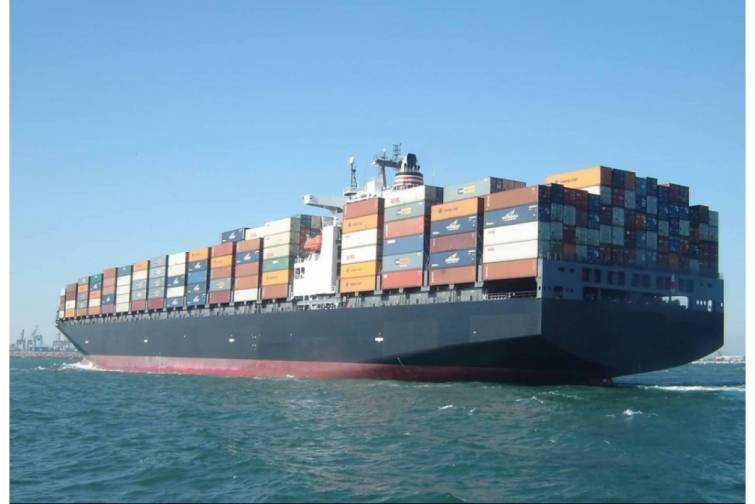 Arktika marşrutu ilə üzən ilk konteyner gəmisi Çindən Avropaya çatıb