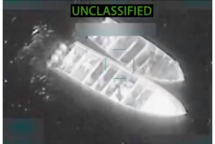 ABŞ Sakit okeanda qa&ccedil;aqmal&ccedil;ılıqla məşğul olduğu iddia edilən daha 4 gəmiyə zərbə endirib