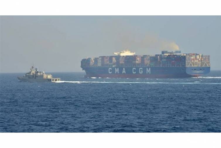 Süveyş kanalında tranzit həcmi iki ildən sonra artıb