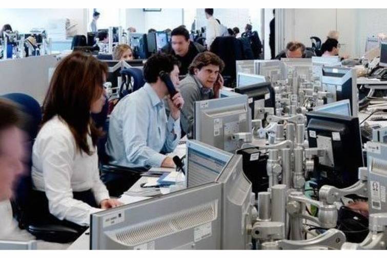 Avtomatlaşdırma təchizat zəncirində insan kapitalına necə təsir g&ouml;stərir?