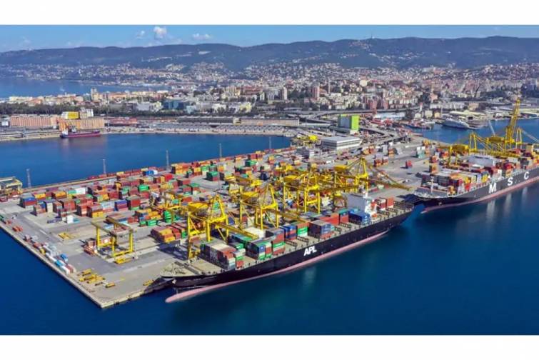 Trieste limanının 95 min m&sup2;-lik sahəsi satışa &ccedil;ıxarılır