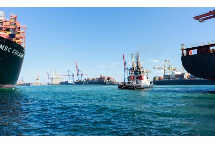 Valensiya limanında yeni pilot layihə: Gəmilərin g&ouml;zləmə vaxtı rəqəmsal alətlərlə azaldılacaq