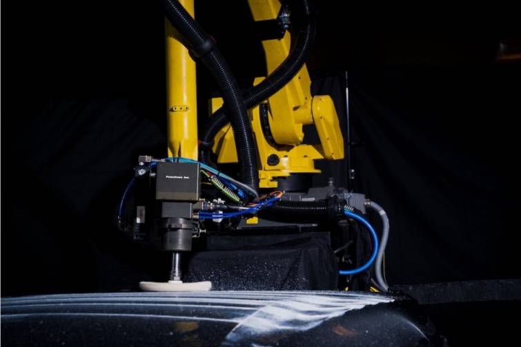 Nəhəng gəmiqayırma şirkəti məhsuldarlığı artırmaq &uuml;&ccedil;&uuml;n s&uuml;ni intellekt əsaslı robot texnologiyalarından istifadə edəcək