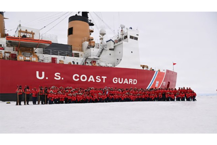 &ldquo;Polar Star&rdquo; buzqıran gəmisi 29-cu Antarktika missiyasından geri qayıtdı
