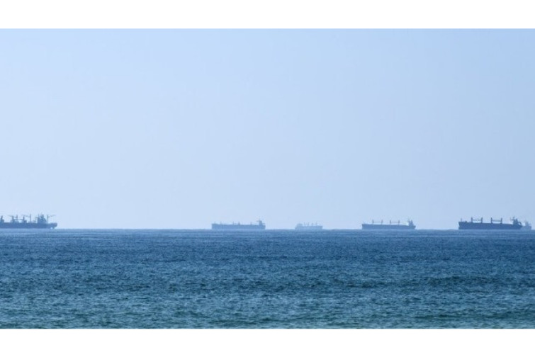 IMO və Oman H&ouml;rm&uuml;z boğazından ke&ccedil;idlər &uuml;&ccedil;&uuml;n &ldquo;mərhələli təxliyə&rdquo; mexanizmini işə salıb