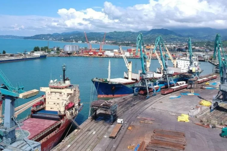 Batumi Neft Terminalı Orta Dəhlizlə aviasiya kerosini daşınmasını bərpa edib