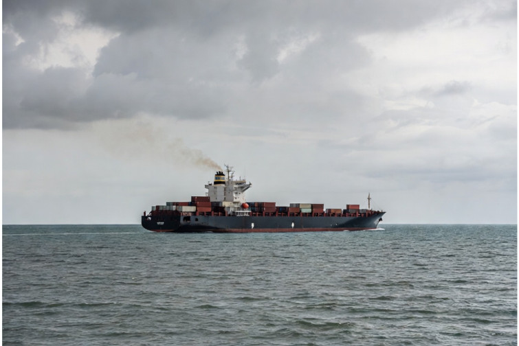 Panama kanalından ke&ccedil;id haqqı rekord həddə &ccedil;atıb