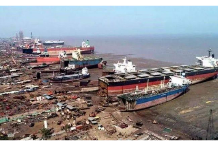 Bu il tanker utilizasiyası &uuml;zrə s&ouml;vdələşmələrin 58%-ni sanksiyaya məruz qalan gəmilər təşkil edir