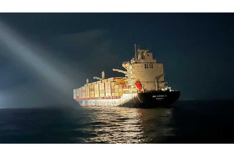 &ldquo;MSC HERMES III&rdquo;də yeni hadisə gəminin tərk edilməsi ilə bağlı sualları artırıb